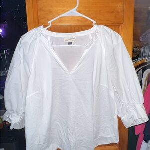 Universal Thread White V-Neck Blouse